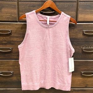 NWT Athleta In Motion Seamless Heather Tank (Daisy Purple Heather)